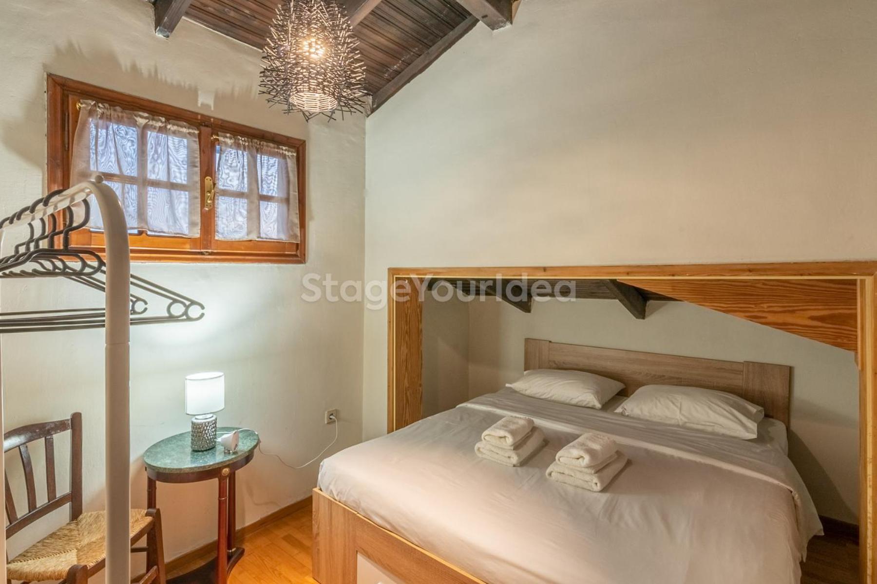 Τraditional Fully Detached Villa On A Luxurious Hillock Of Thessaloniki With Its Own Garden Also For Family & Wedding Gatherings For 10 To 25 People Only 15 Minutes From Airport Zewnętrze zdjęcie