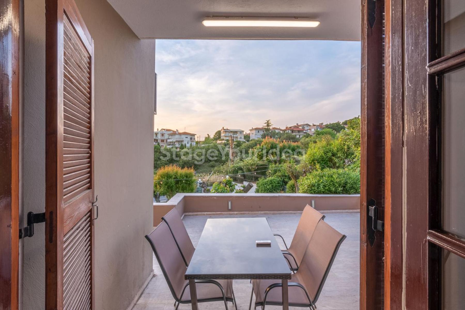 Τraditional Fully Detached Villa On A Luxurious Hillock Of Thessaloniki With Its Own Garden Also For Family & Wedding Gatherings For 10 To 25 People Only 15 Minutes From Airport Zewnętrze zdjęcie